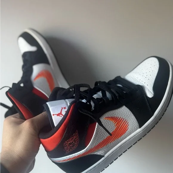 Nike Air Jordan Mid Black White Zigzag swoosh - Picture 2 of 6